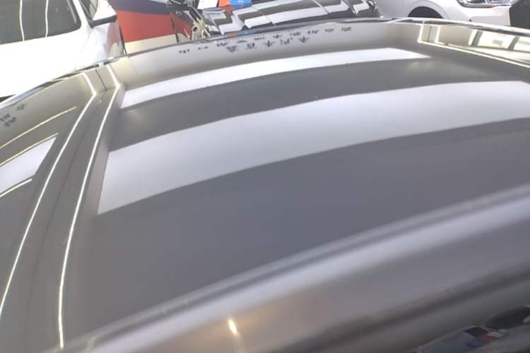 Used Wuling Xingguang 2023 70 Standard Edition Roof