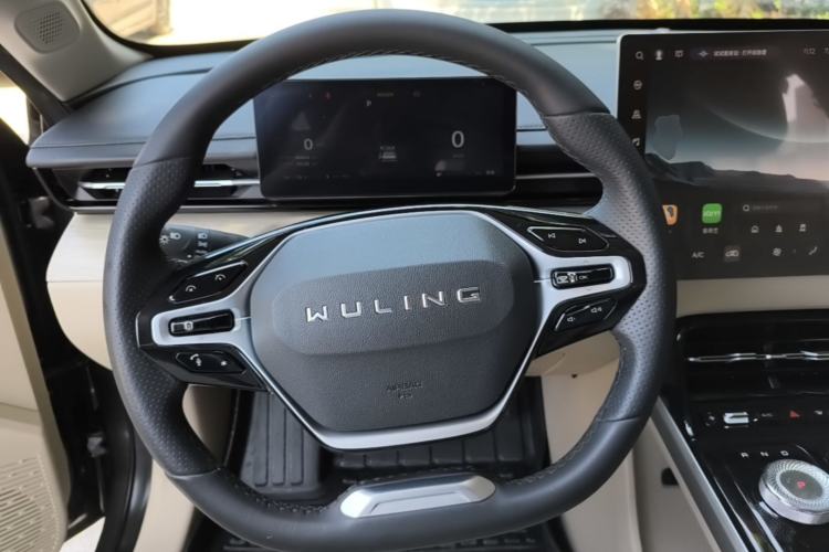 Used Wuling Xingguang 2023 150 Advanced Edition Steering Wheel