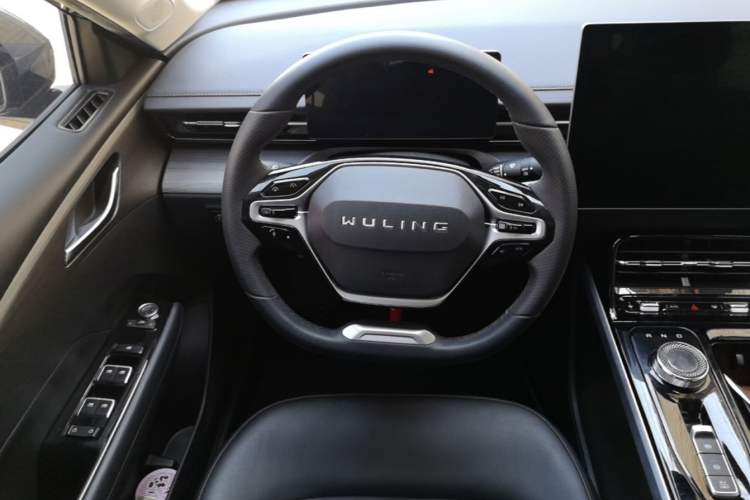 Used Wuling Xingguang 2023 150 Advanced Edition Steering Wheel