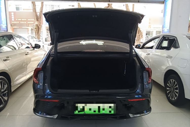 Used Wuling Xingguang 2023 150 Advanced Edition Trunk