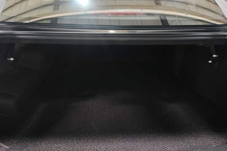Used Wuling Xingguang 2023 150 Advanced Edition Trunk