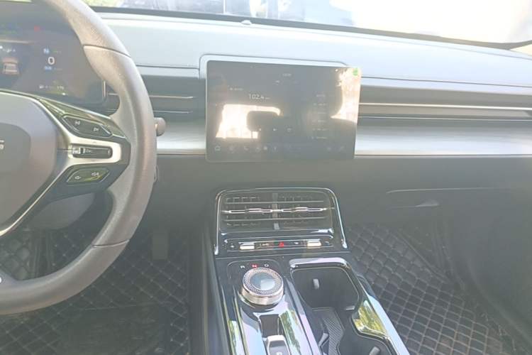 Used Wuling Xingguang 2023 70 Standard Edition Audio And AC Panel