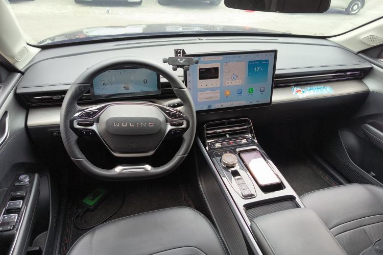 Used Wuling Xingguang 2023 150 Advanced Edition Center Console