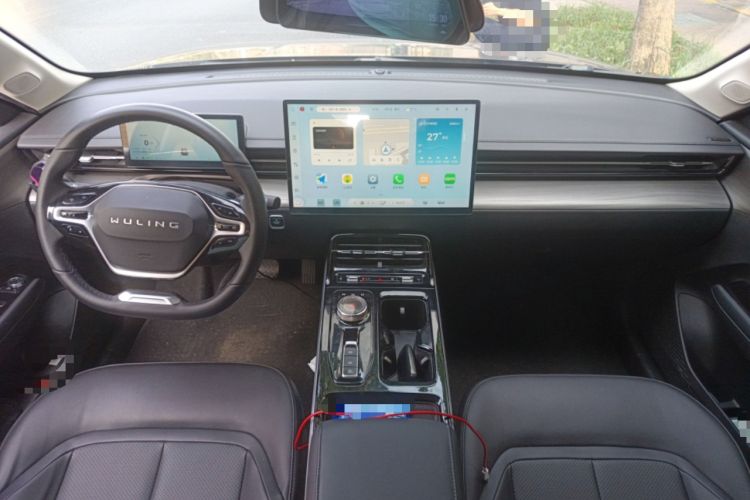 Used Wuling Xingguang 2023 150 Advanced Edition Center Console