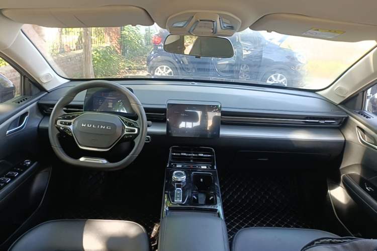 Used Wuling Xingguang 2023 70 Standard Edition Center Console