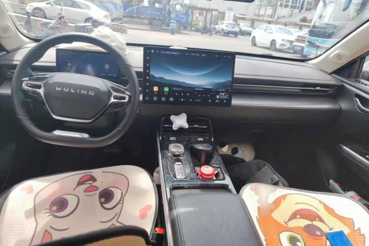 Used Wuling Xingguang 2023 150 Advanced Edition Center Console