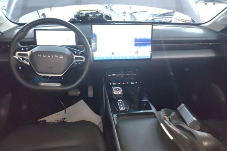 Used Wuling Xingguang 2023 150 Advanced Edition Center Console