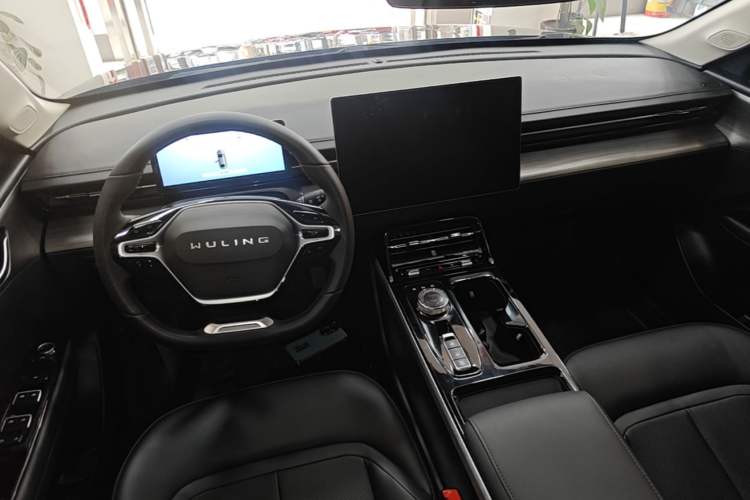 Used Wuling Xingguang 2023 150 Advanced Edition Center Console