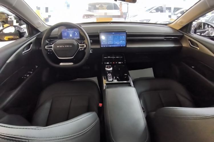 Used Wuling Xingguang 2023 70 Standard Edition Center Console