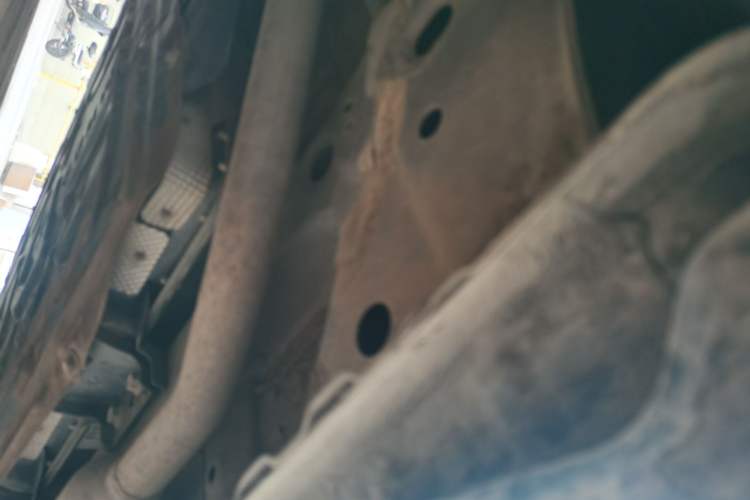 Used Wuling Xingguang 2023 70 Standard Edition Chassis Front Left