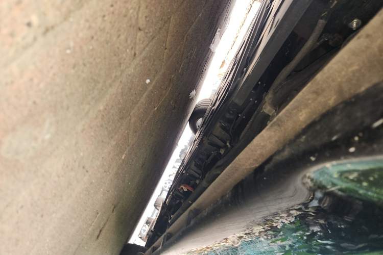 Used Wuling Xingguang 2023 70 Standard Edition Chassis Rear Right