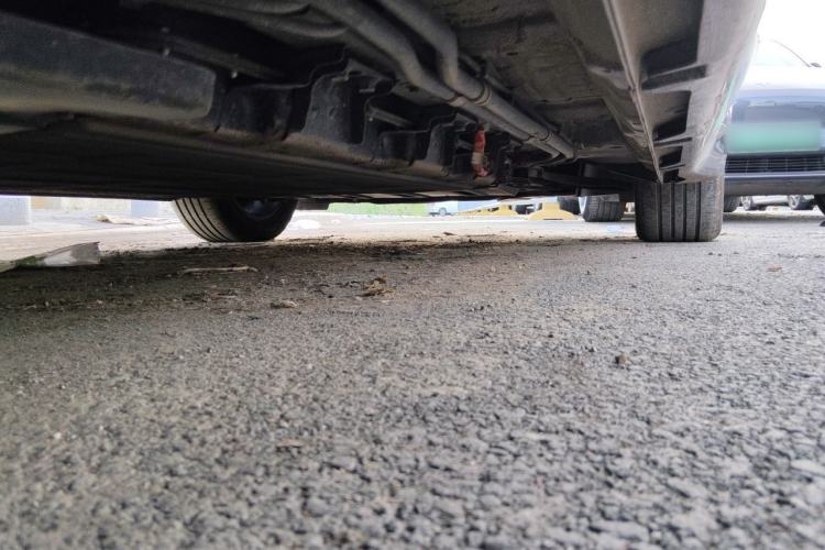 Used Wuling Xingguang 2023 70 Standard Edition Chassis Rear Right