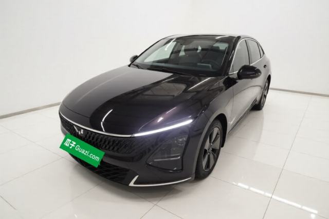 Ojetý Wuling Xingguang 2023 70 Standard Edition
