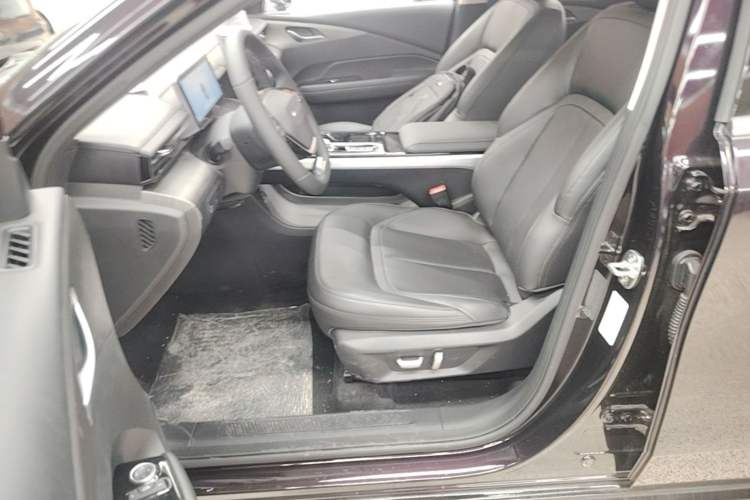 Used Wuling Xingguang 2023 150 Advanced Edition Driver Seat