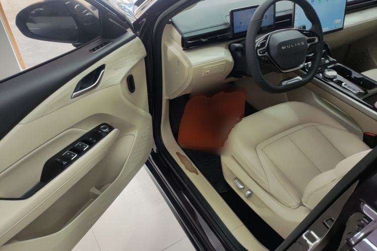 Used Wuling Xingguang 2023 150 Advanced Edition Driver Seat
