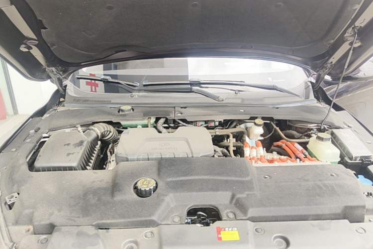 Used Wuling Xingguang 2023 150 Advanced Edition Engine Bay