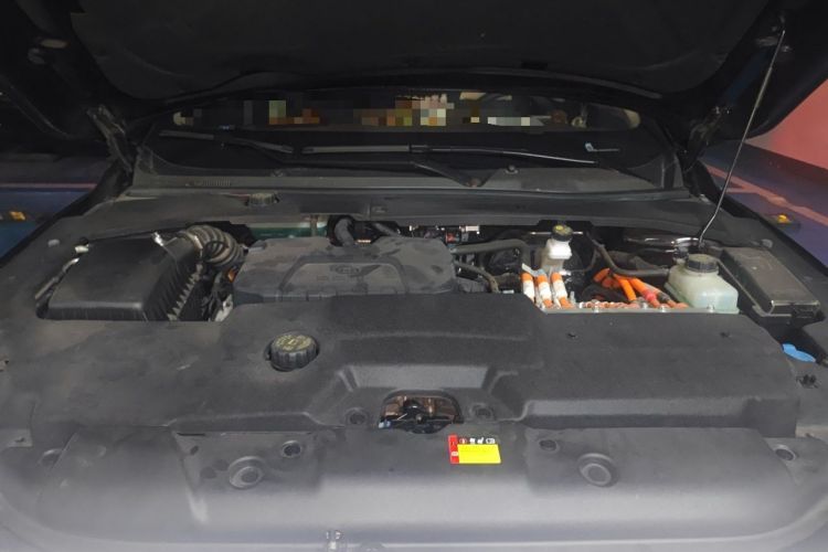 Used Wuling Xingguang 2023 150 Advanced Edition Engine Bay