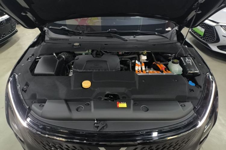 Used Wuling Xingguang 2023 150 Advanced Edition Engine Bay