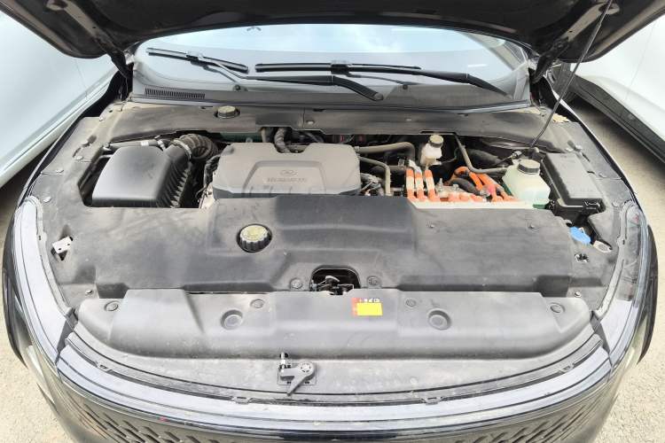 Used Wuling Xingguang 2023 150 Advanced Edition Engine Bay