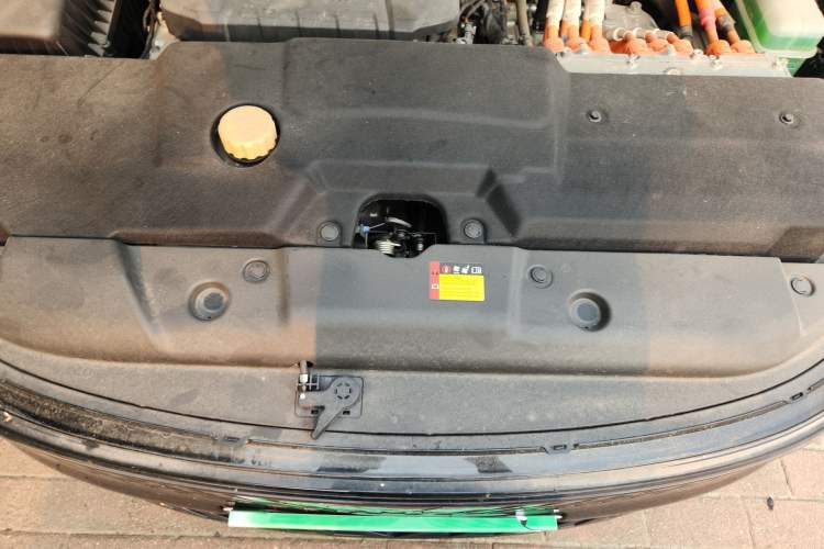 Used Wuling Xingguang 2023 70 Standard Edition Engine Bay