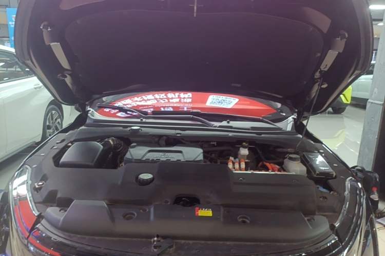 Used Wuling Xingguang 2023 150 Advanced Edition Engine Bay