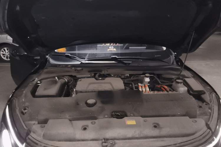 Used Wuling Xingguang 2023 150 Advanced Edition Engine Bay