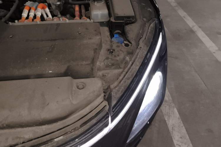Used Wuling Xingguang 2023 150 Advanced Edition Engine Bay Left