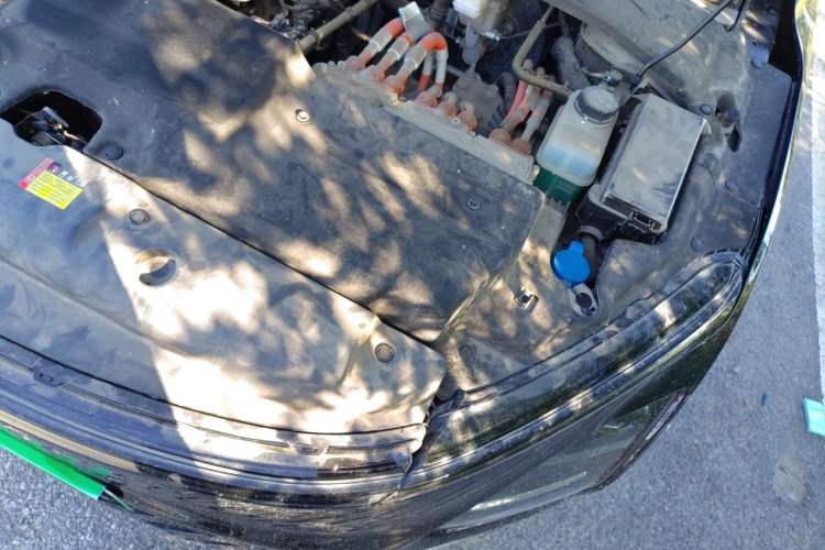 Used Wuling Xingguang 2023 150 Advanced Edition Engine Bay Left