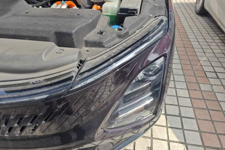 Used Wuling Xingguang 2023 150 Advanced Edition Engine Bay Left