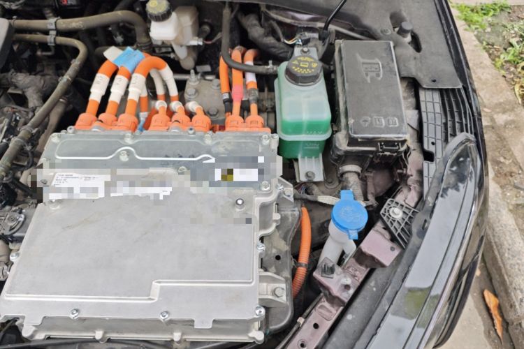 Used Wuling Xingguang 2023 150 Advanced Edition Engine Bay Left