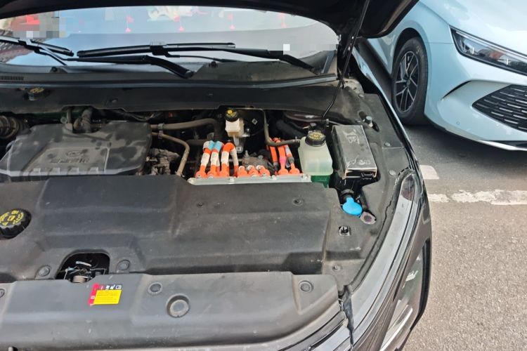 Used Wuling Xingguang 2023 150 Advanced Edition Engine Bay Left