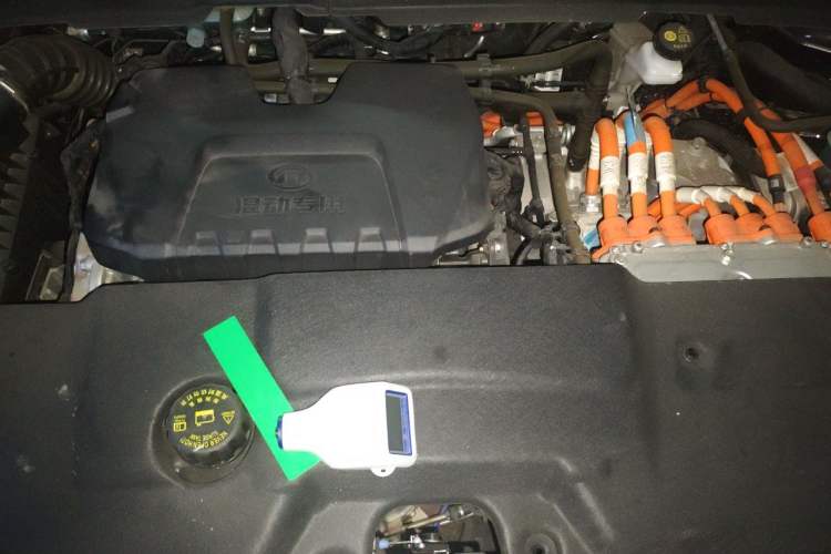 Used Wuling Xingguang 2023 150 Advanced Edition Engine Bay