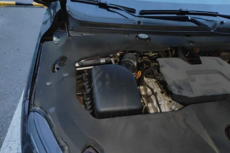 Used Wuling Xingguang 2023 150 Advanced Edition Engine Bay Right