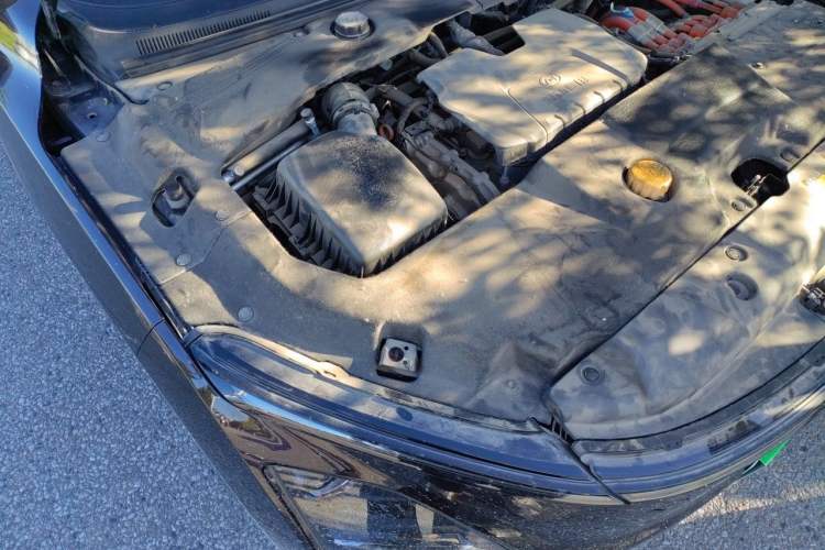 Used Wuling Xingguang 2023 150 Advanced Edition Engine Bay Right
