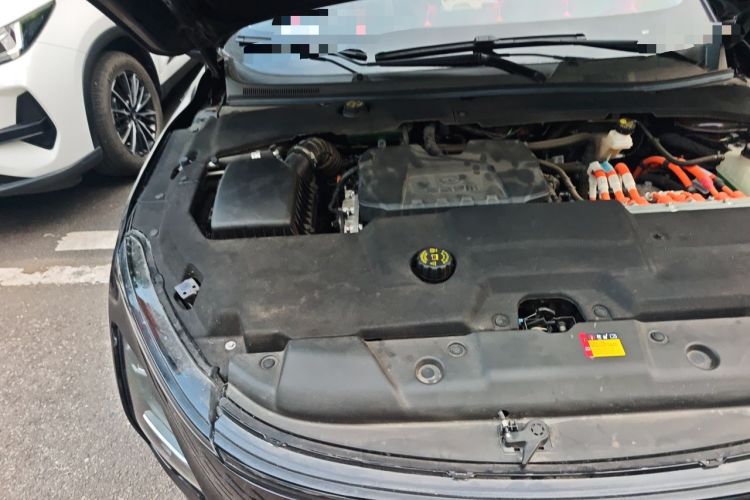 Used Wuling Xingguang 2023 150 Advanced Edition Engine Bay Right