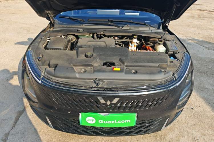 Used Wuling Xingguang 2023 150 Advanced Edition Engine Bay