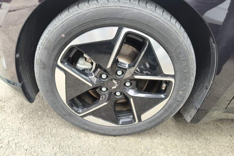 Used Wuling Xingguang 2023 150 Advanced Edition Exterior 4