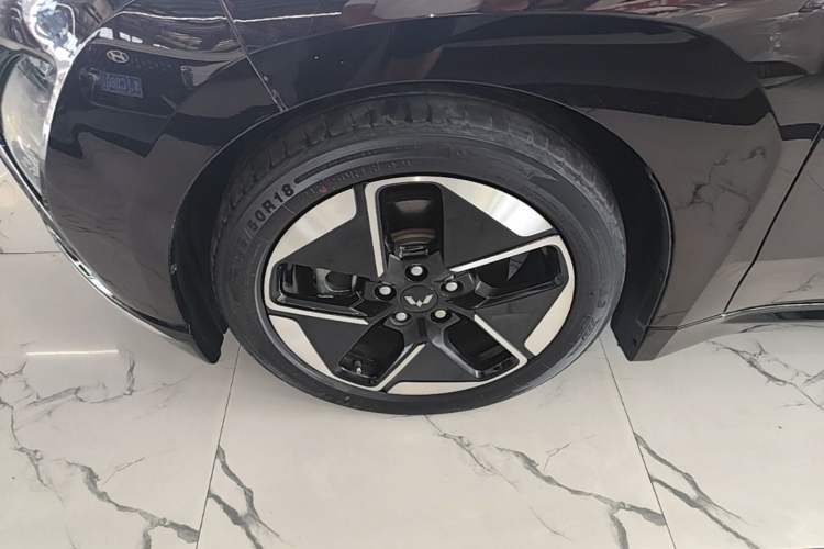 Used Wuling Xingguang 2023 150 Advanced Edition Exterior 4
