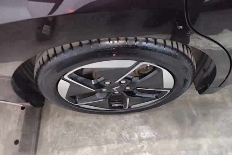 Used Wuling Xingguang 2023 150 Advanced Edition Exterior 5