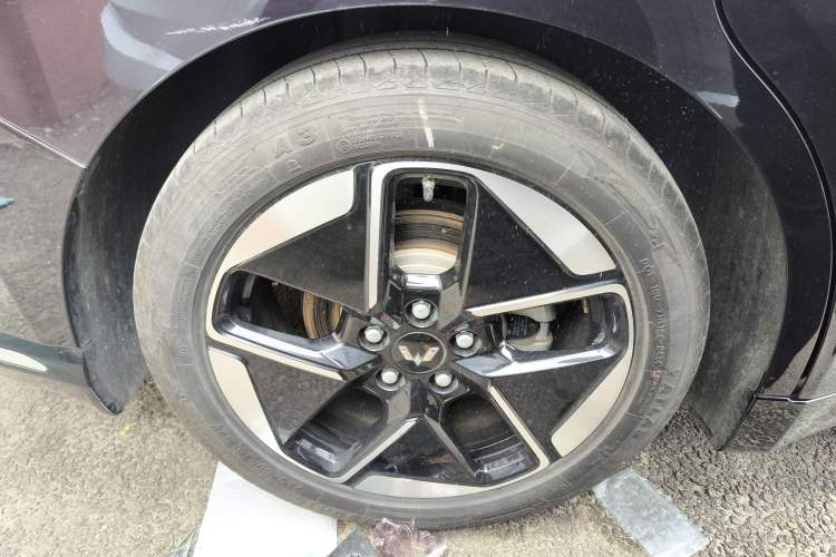 Used Wuling Xingguang 2023 150 Advanced Edition Exterior 5