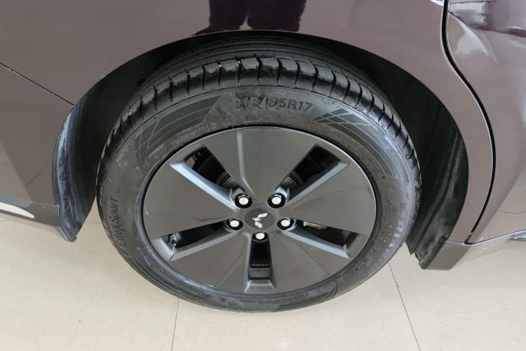 Used Wuling Xingguang 2023 70 Standard Edition Exterior 5