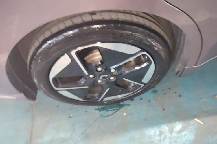 Used Wuling Xingguang 2023 150 Advanced Edition Exterior 5