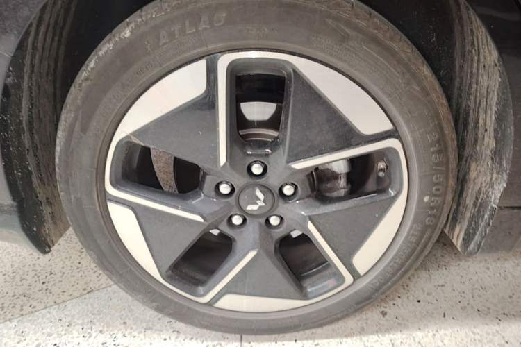 Used Wuling Xingguang 2023 150 Advanced Edition Exterior 5