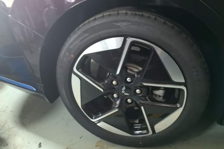 Used Wuling Xingguang 2023 150 Advanced Edition Exterior 5