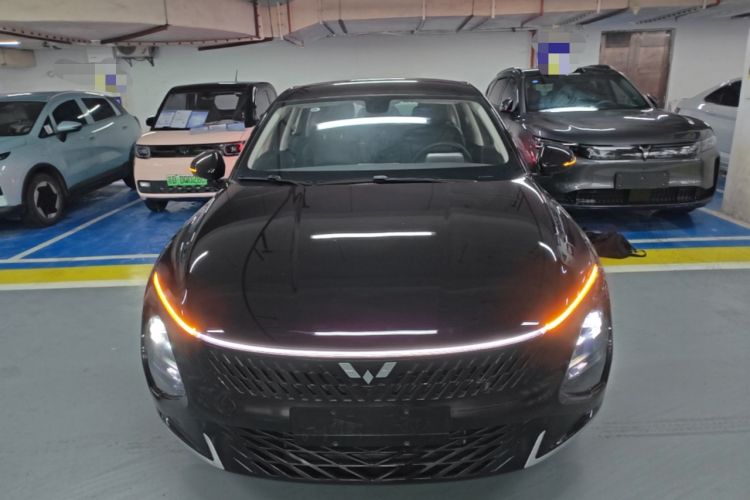Used Wuling Xingguang 2023 70 Standard Edition Front