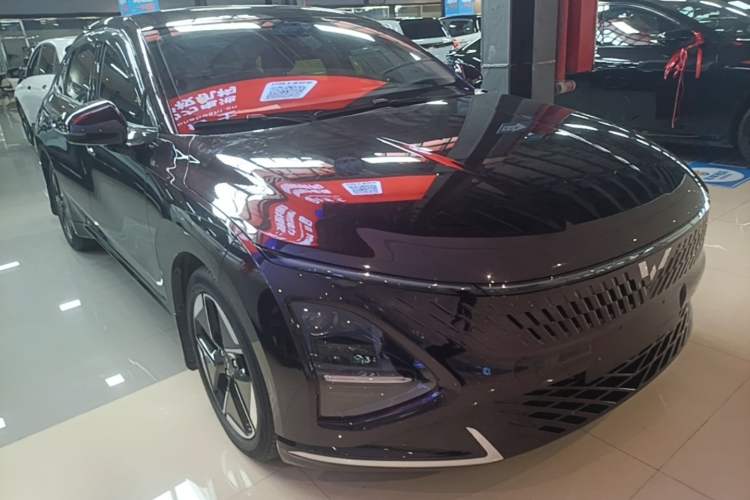 Used Wuling Xingguang 2023 150 Advanced Edition Front Right 45 Deg