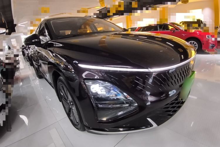Used Wuling Xingguang 2023 70 Standard Edition Front Right 45 Deg