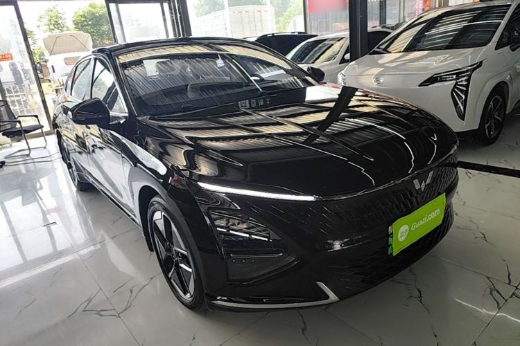 Used Wuling Xingguang 2023 150 Advanced Edition Front Right 45 Deg