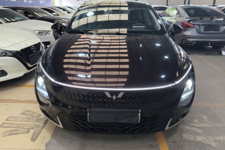 Used Wuling Xingguang 2023 70 Standard Edition Front