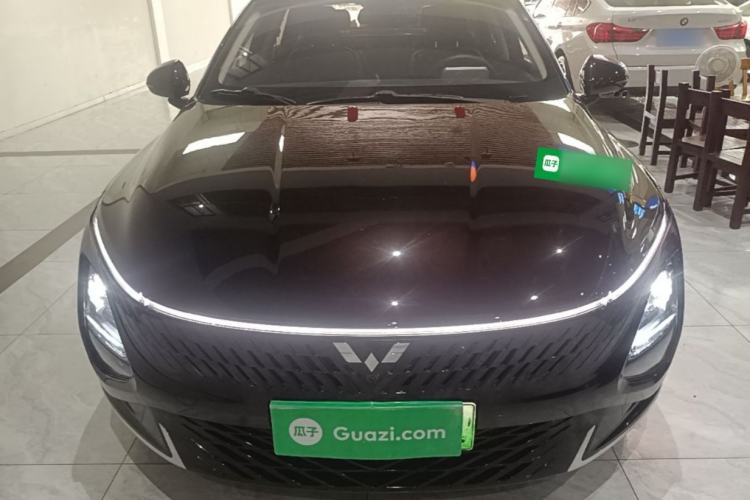 Used Wuling Xingguang 2023 70 Standard Edition Front